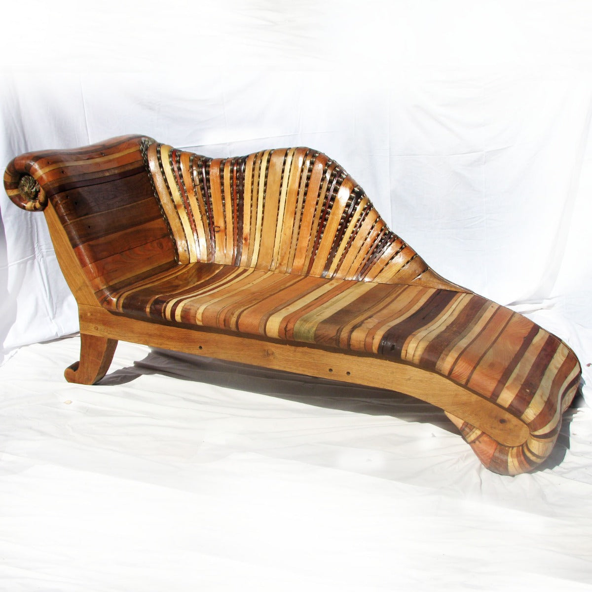 chaise longue